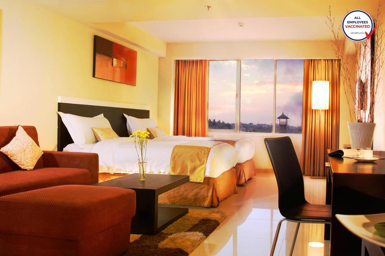Aston Denpasar Hotel & Convention Экстерьер фото