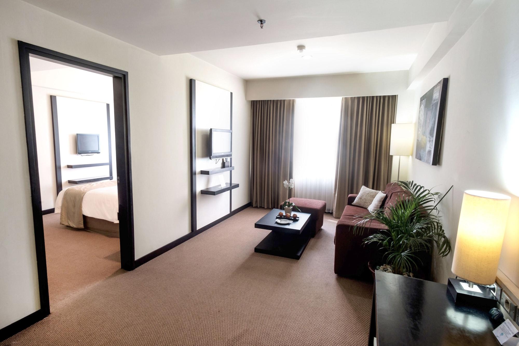 Aston Denpasar Hotel & Convention Экстерьер фото